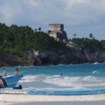 An afternoon at Tulum Beach